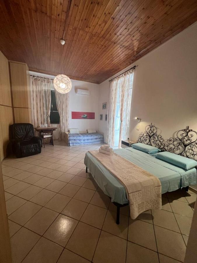 Apartamento La Casina Nel Centro Tropea Exterior foto